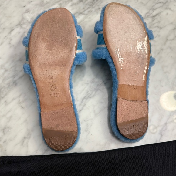 Dior Chez Moi Slide Bright Blue Embroidered Cotton and Shearling sandals - Picture 6 of 10